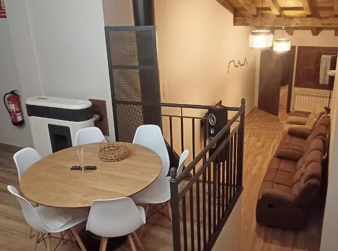 El Mirador De San Miguel * サン・エステバン・デ・ゴルマス